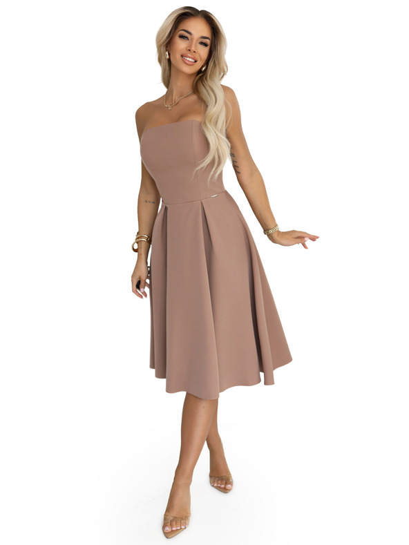 numoco VIVIENNE midi obleke s stezniki in razširjenimi naramnicami za posebne priložnosti - bež