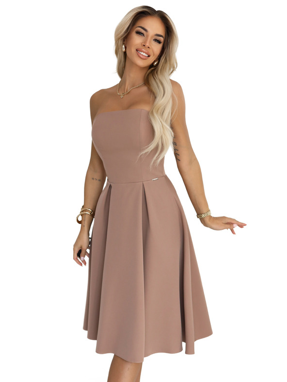 numoco VIVIENNE midi obleke s stezniki in razširjenimi naramnicami za posebne priložnosti - bež