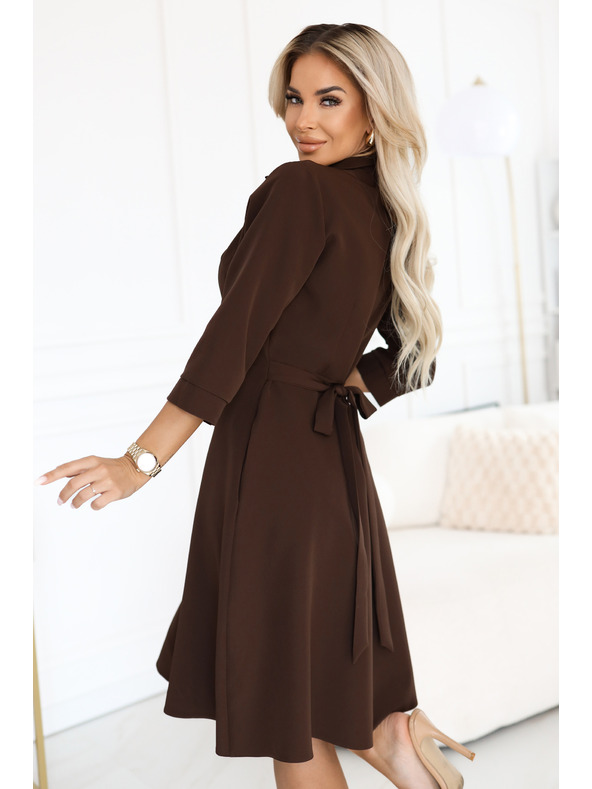 numoco SANDY valovite srajčne obleke z pasom - čokoladne
