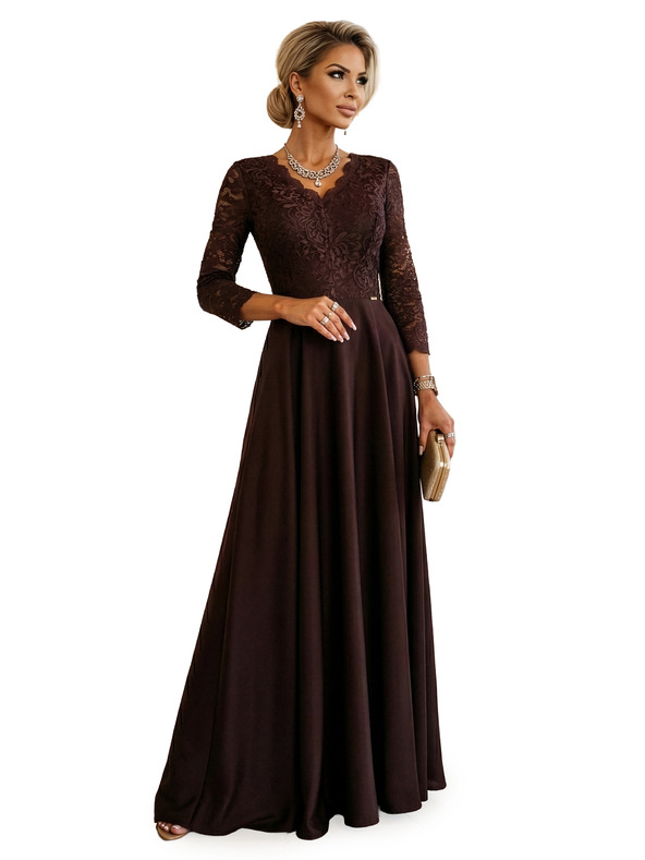 numoco AMBER elegantne dolge čipkaste šaty z izrezom - čokoladne