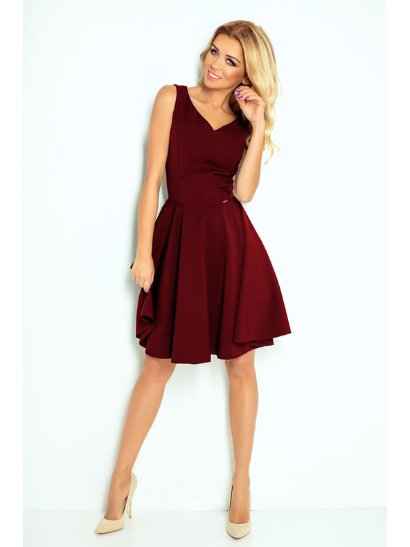 numoco Šaty - srčast izrez - bordo barve