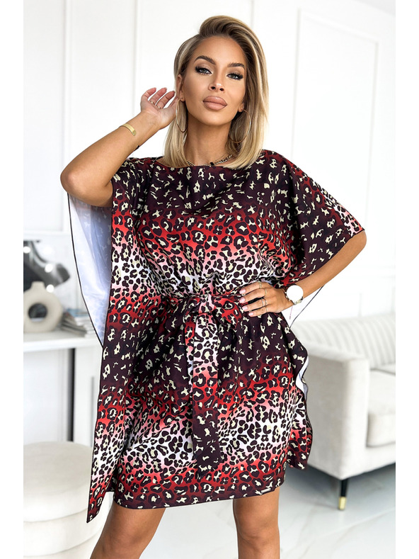 numoco SOFIA Metuljaste obleke z zadrgo v pasu - jaguar