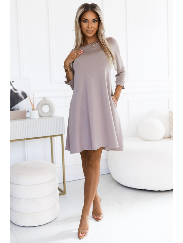 numoco Klasične trapezne obleke s črnim pasom - bež