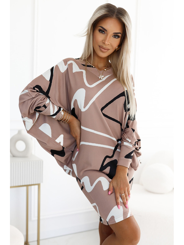 numoco Udobne netopirske obleke z izrezom - bež z črno-belim vzorcem