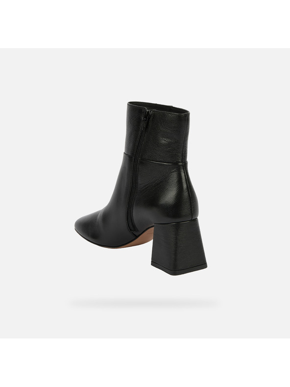 Geox Črni ženski gležnjarji Geox Coronilla