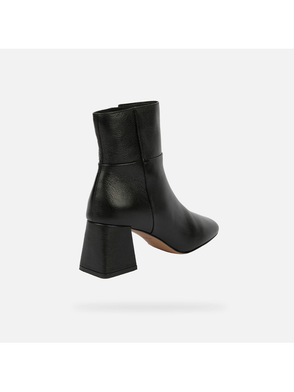 Geox Črni ženski gležnjarji Geox Coronilla