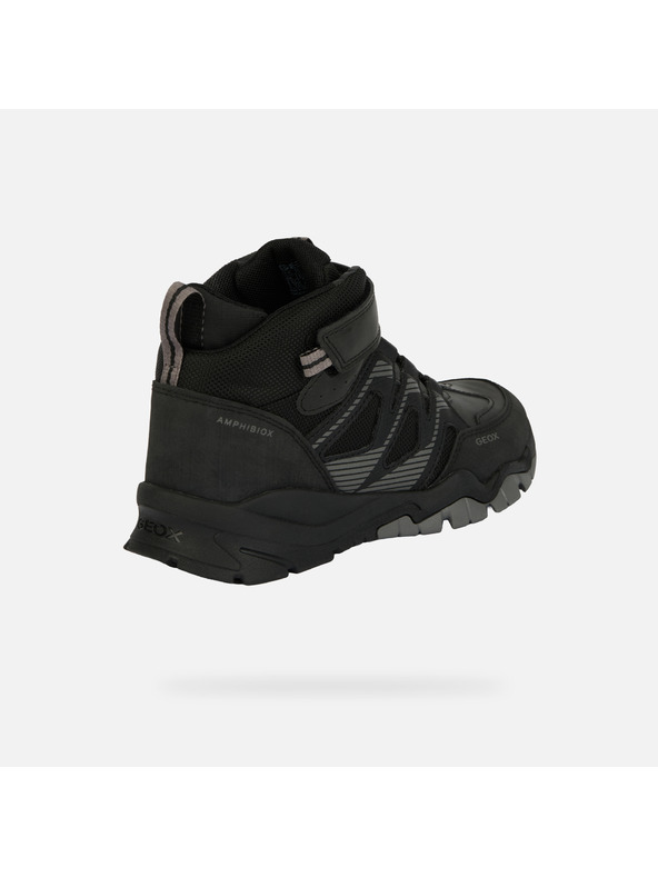 Geox Črne fantovske superge Geox Montrack B ABX