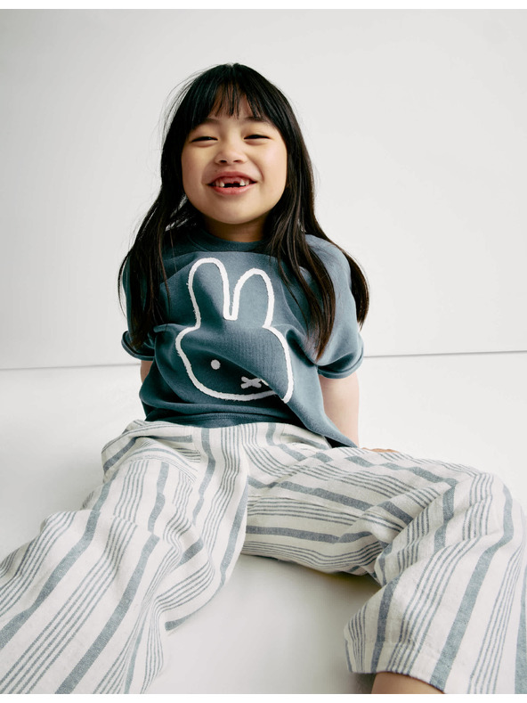 Marks & Spencer Majica Miffy™ z visokim deležem bombaža (1–8 let) Marks & Spencer siva