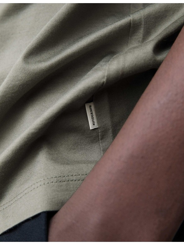 Marks & Spencer Majica iz premium bombažne tkanine, ozek kroj Marks & Spencer zelena