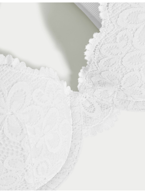 Marks & Spencer Čipkast nedrček Cleo s polovičnimiečkami in kovinskimi obroči, vel. A–E Marks & Spencer bela