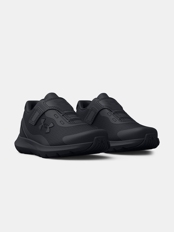 Under Armour Deški čevlji Under Armour UA BINF Surge 3 AC-BLK