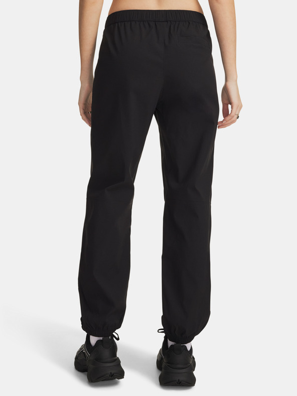 Under Armour Ženske spodnji del trenirke Under Armour Unstoppable Wvn Jogger-BLK