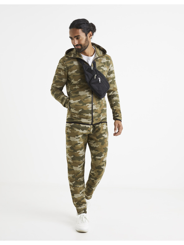 Celio Bež in zelena moška maskirna jopa s kapuco Celio Veyoke