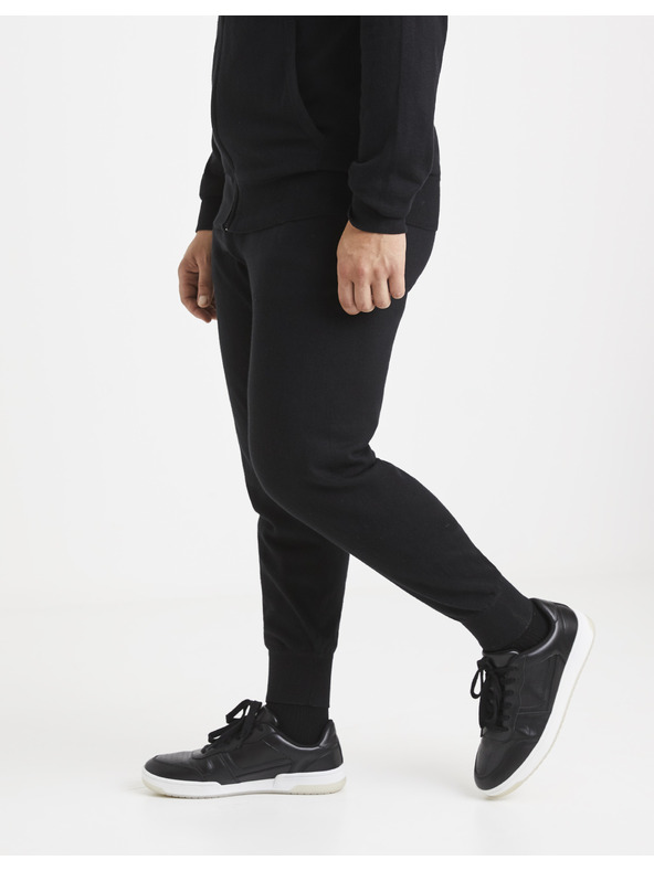 Celio Črne moške športne hlače Celio