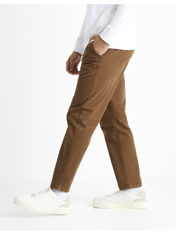 Celio Rjave moške hlače Celio Cochicrop