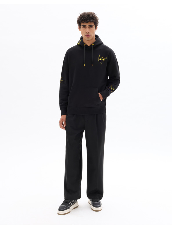 Celio Jopa s kapuco Pokemon