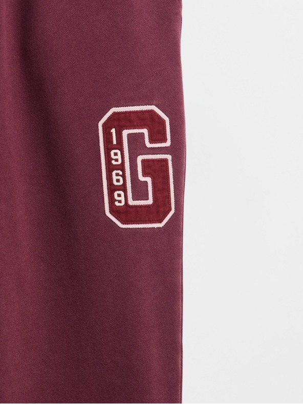 GAP Hlače Logo Heavyweight GAP