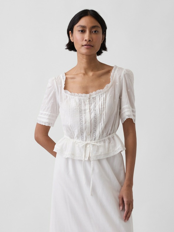 GAP Top z čipko GAP