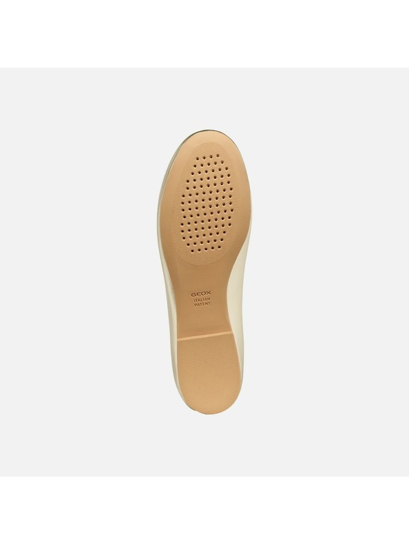 Geox Zlati ženski mokasini Geox New Palmaria