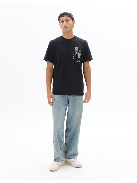 Celio Majica Hokusai