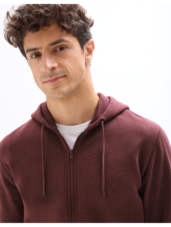 Celio Kapucar Fethree