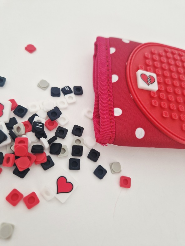 PIXIE CREW PIXIE CREW rdeča denarnica z belimi pikami