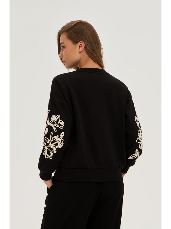 Moodo Bluza z aplikacijo črna Moodo