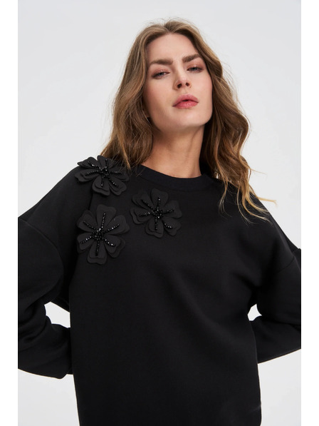 Moodo Blouse with Appliqué Black Moodo
