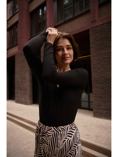 Moodo Bombažna majica črna Moodo