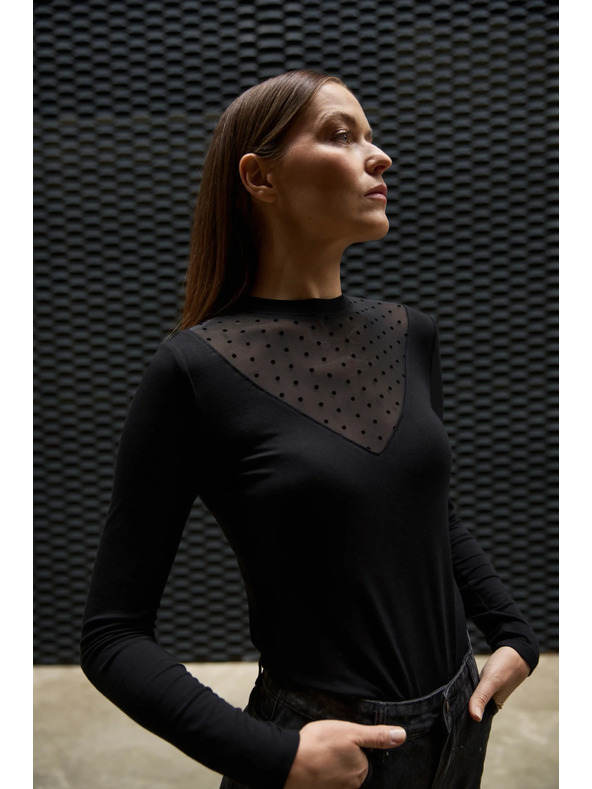 Moodo Oprijeta črna bluza Moodo