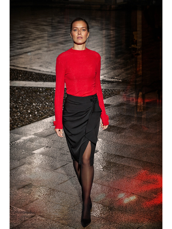 Moodo Rdeča bluza z okrasnimi rokavi Moodo