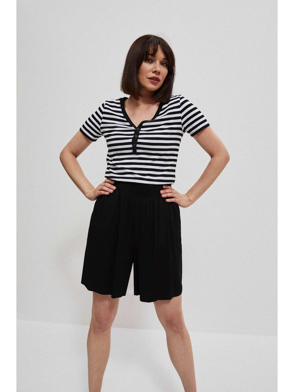 Moodo Bombažna prižasta majica črne barve Moodo