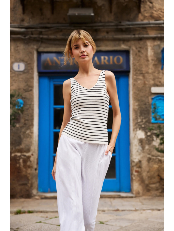 Moodo Bombažen top v progah bež Moodo