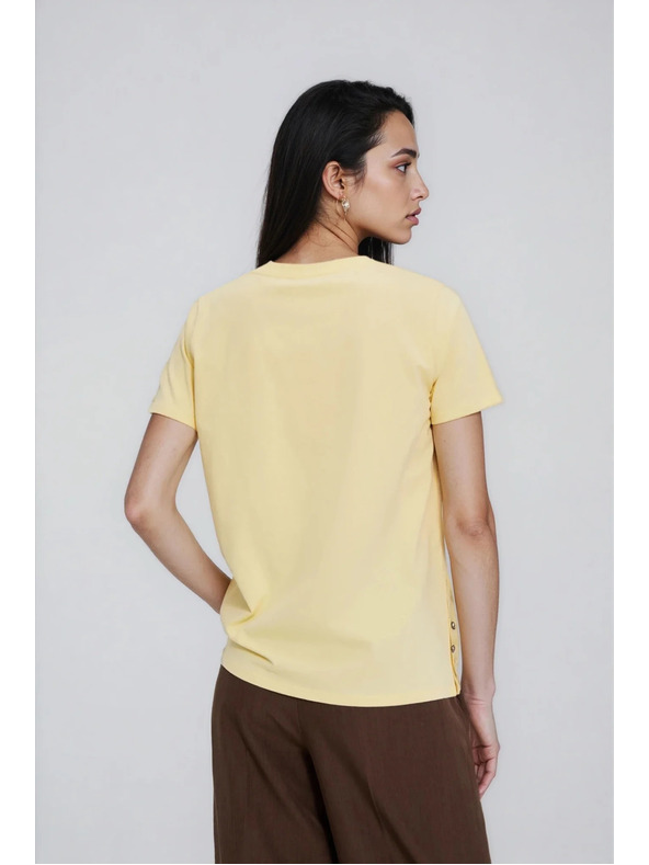 Moodo Rumena bluza z okrasnimi gumbi Moodo