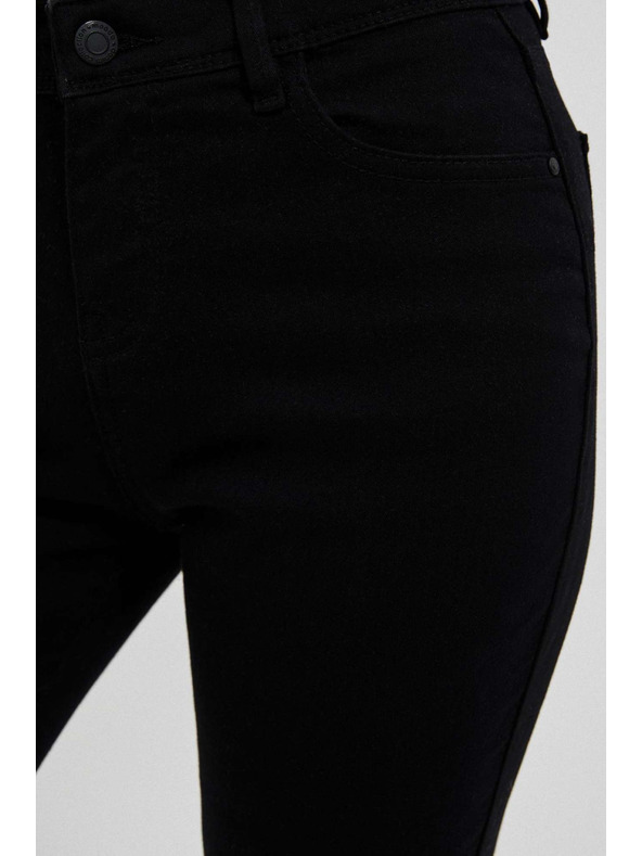 Moodo Skinny džínsy s srednjim pasom črne barve Moodo
