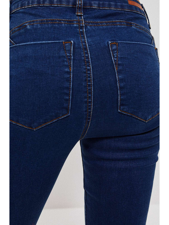 Moodo Džínsy push up z gumbi temno modre barve Moodo