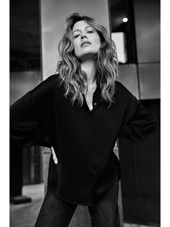 Moodo Gladka srajca črna Moodo