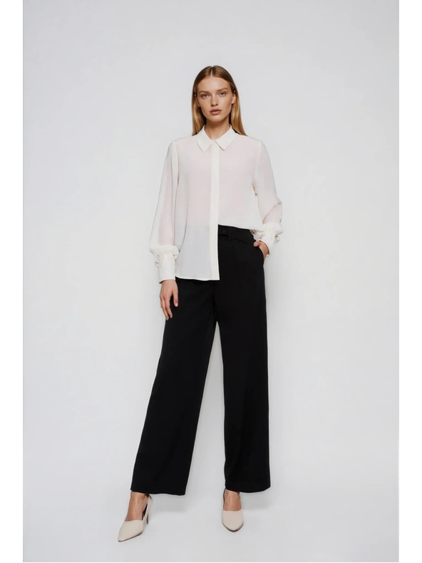 Moodo Bela srajca z biseri na rokavu Moodo