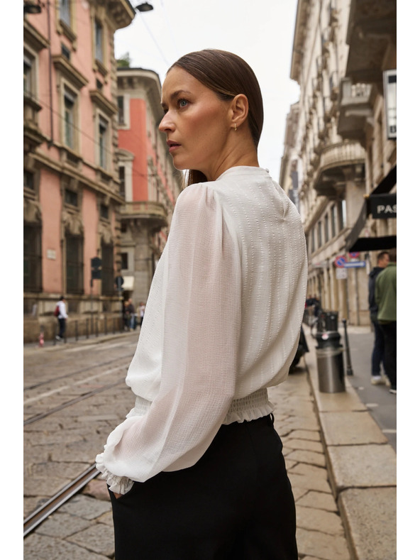 Moodo Bela srajca z nabranimi rokavi Moodo