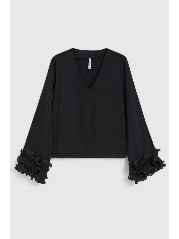 Moodo Črna srajca z volani na rokavi Moodo