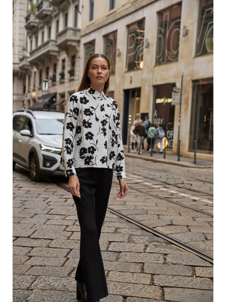 Moodo Bela viskozna srajca s cvetličnim vzorcem Moodo