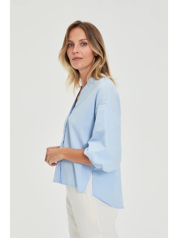 Moodo Svetlo modra srajca z nabranimi rokavi Moodo