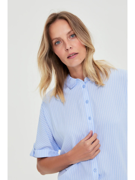 Moodo Svetlo modra črtasta srajca Moodo