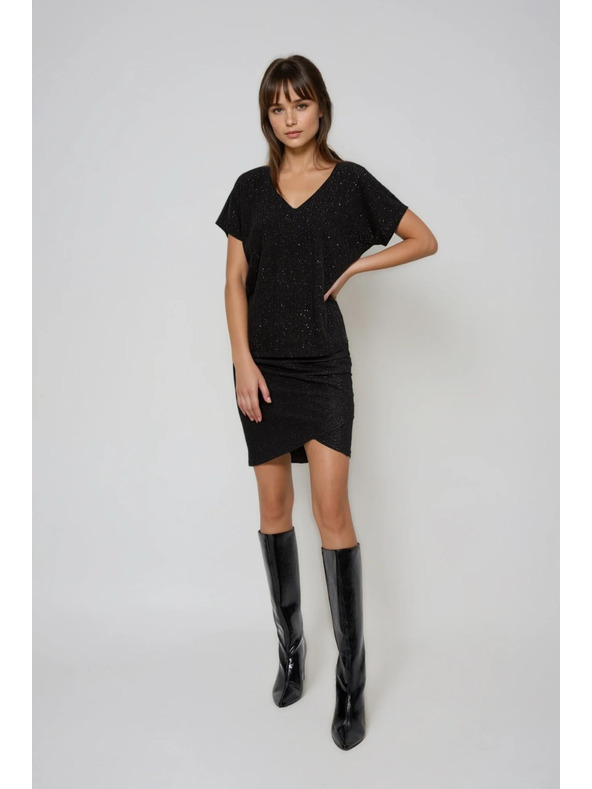 Moodo Sijoč top z vezavo zadaj črne barve Moodo