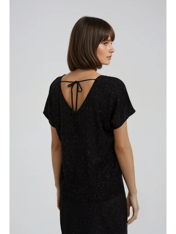 Moodo Sijoč top z vezavo zadaj črne barve Moodo