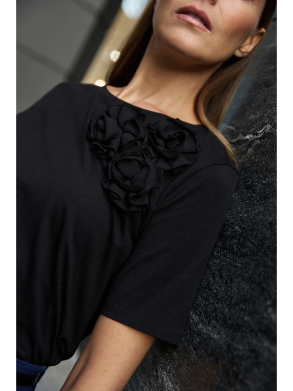 Moodo Bombažna majica z aplikacijo črne barve Moodo