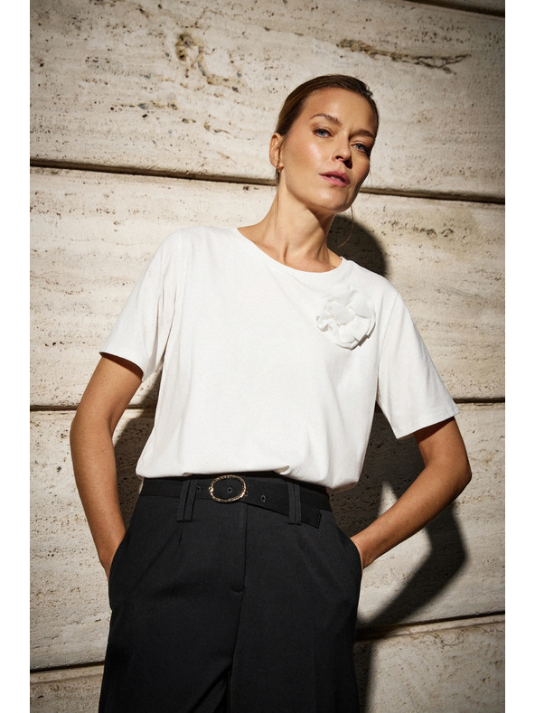 Moodo Bela majica s cvetličnim motivom Moodo