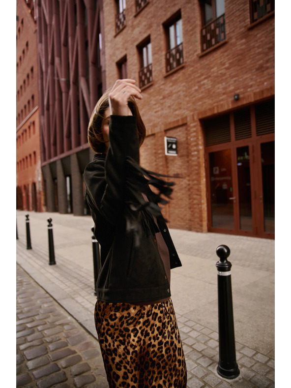 Moodo Črna jakna z resicami Moodo