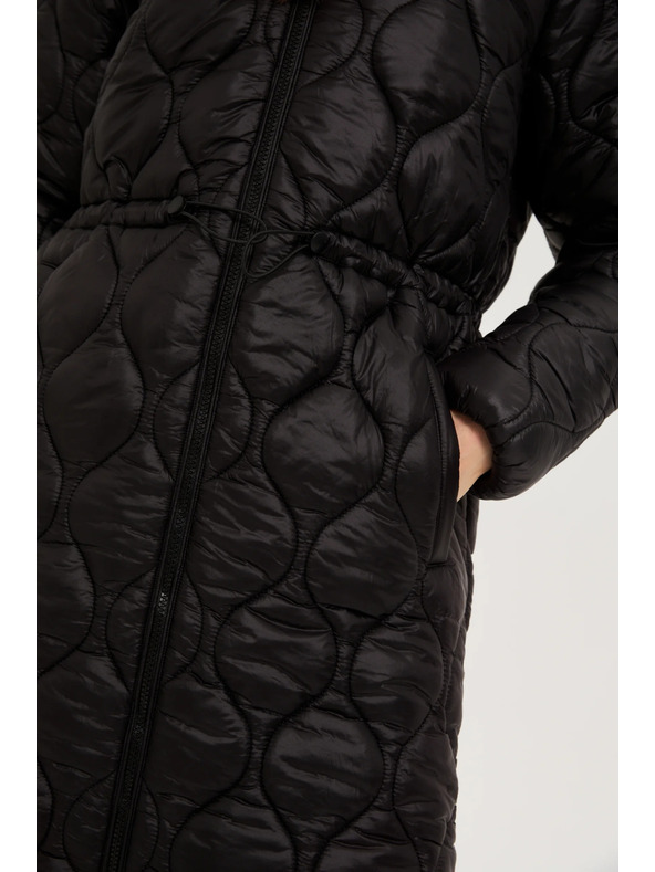 Moodo Črna jakna s kapuco Moodo