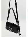 Moodo Črna torbica čez ramo s srebrno sponko Moodo